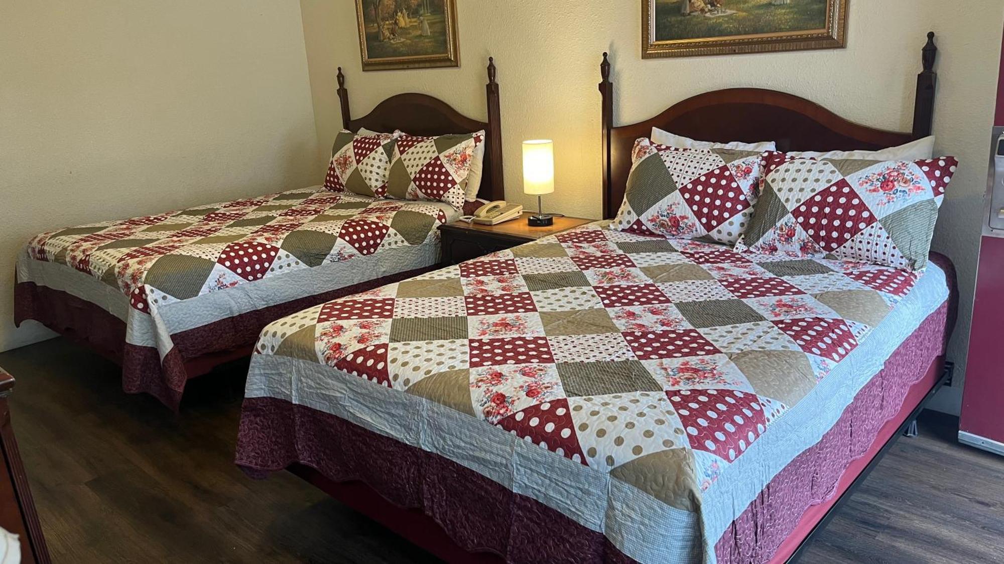 Economy Inn Пасо Роблс Экстерьер фото