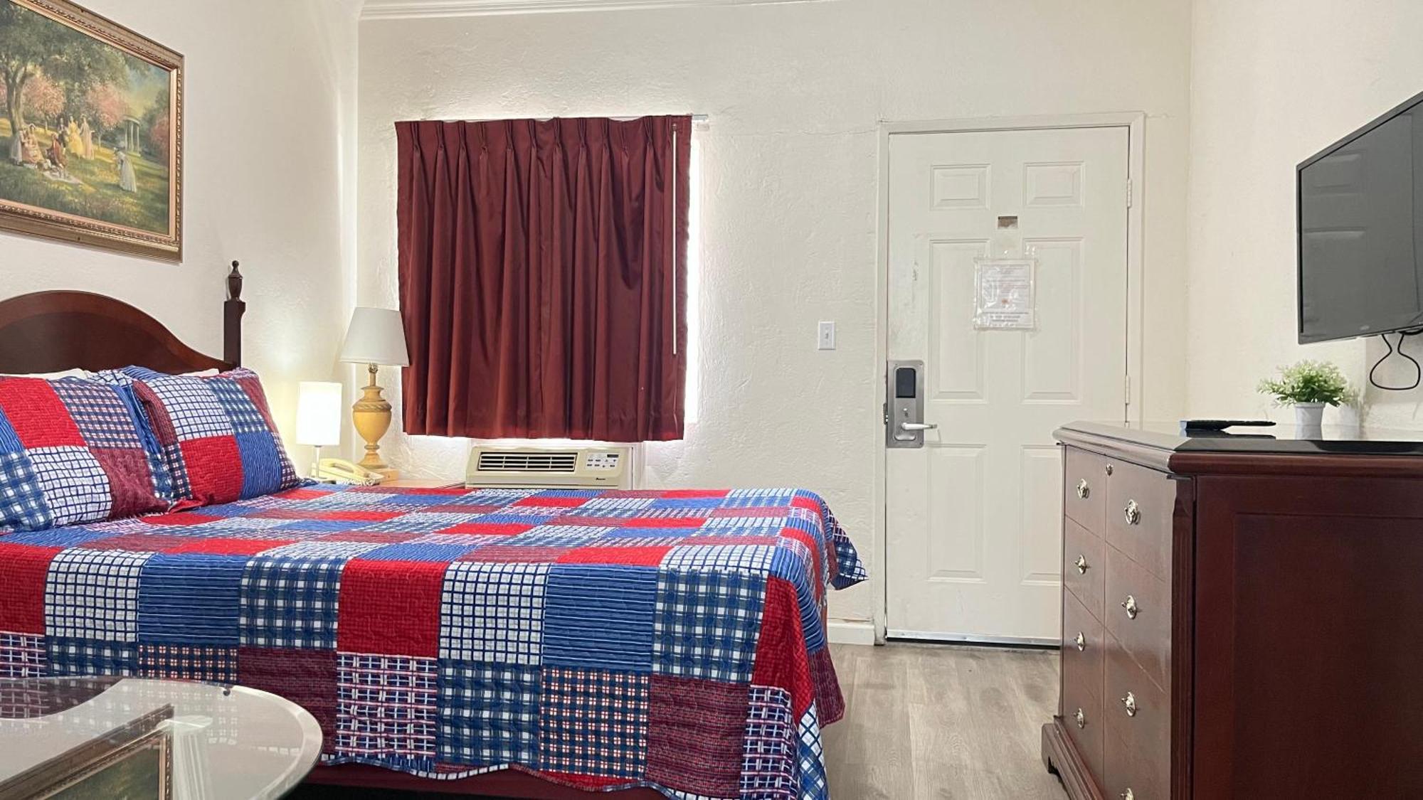 Economy Inn Пасо Роблс Экстерьер фото